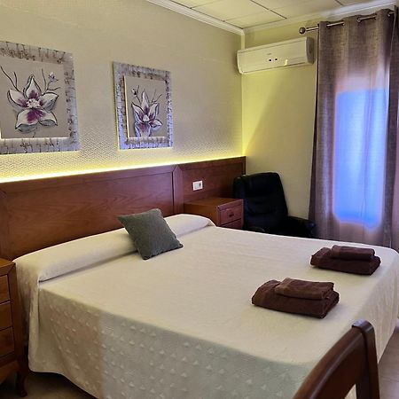Hotel Don Juan Puente de Génave Buitenkant foto