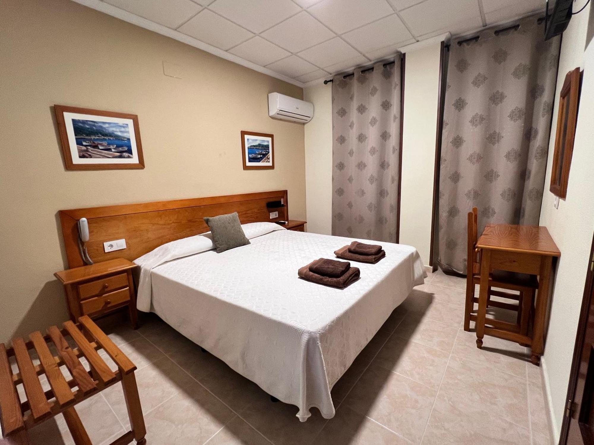 Hotel Don Juan Puente de Génave Buitenkant foto