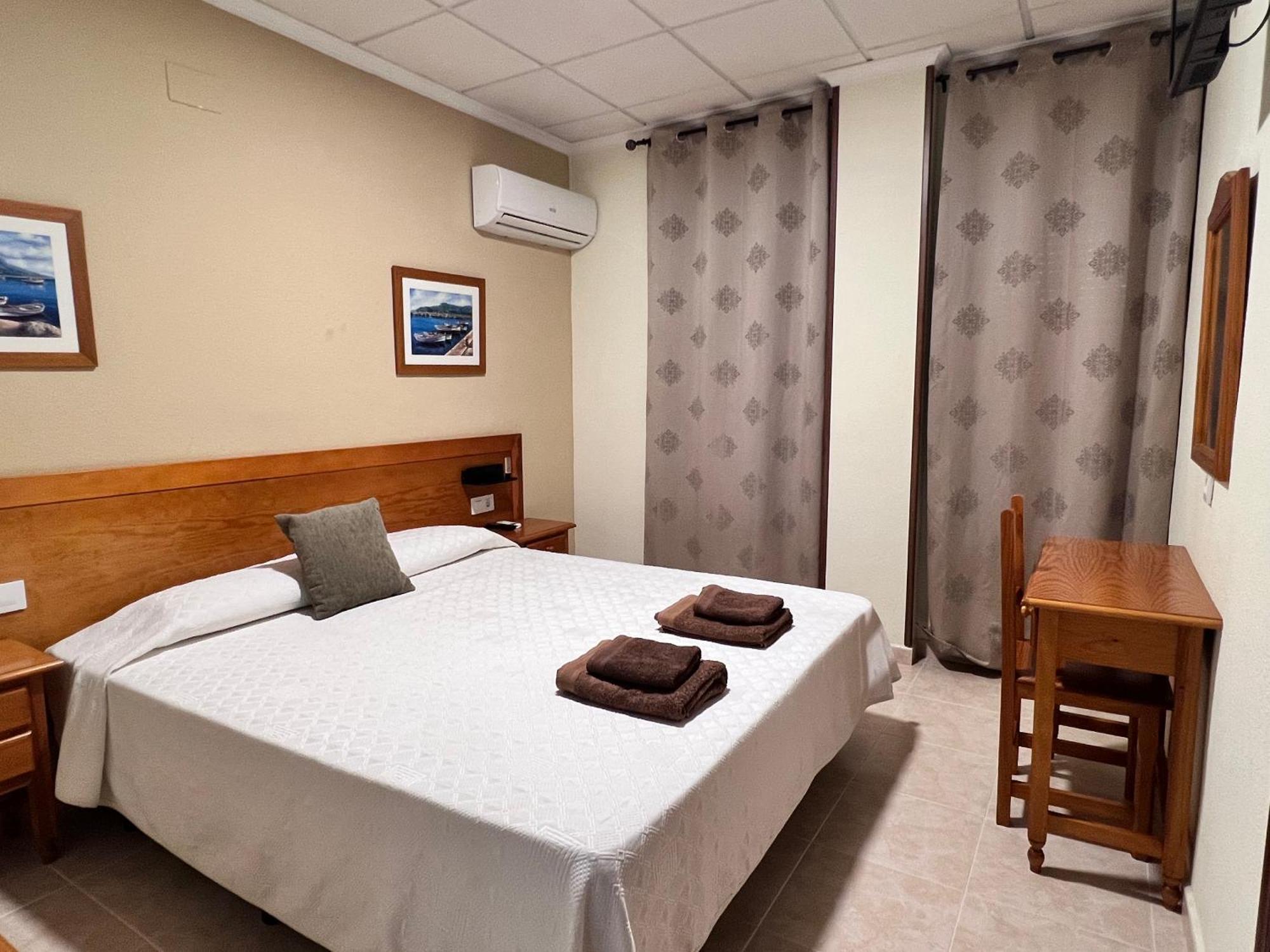 Hotel Don Juan Puente de Génave Buitenkant foto