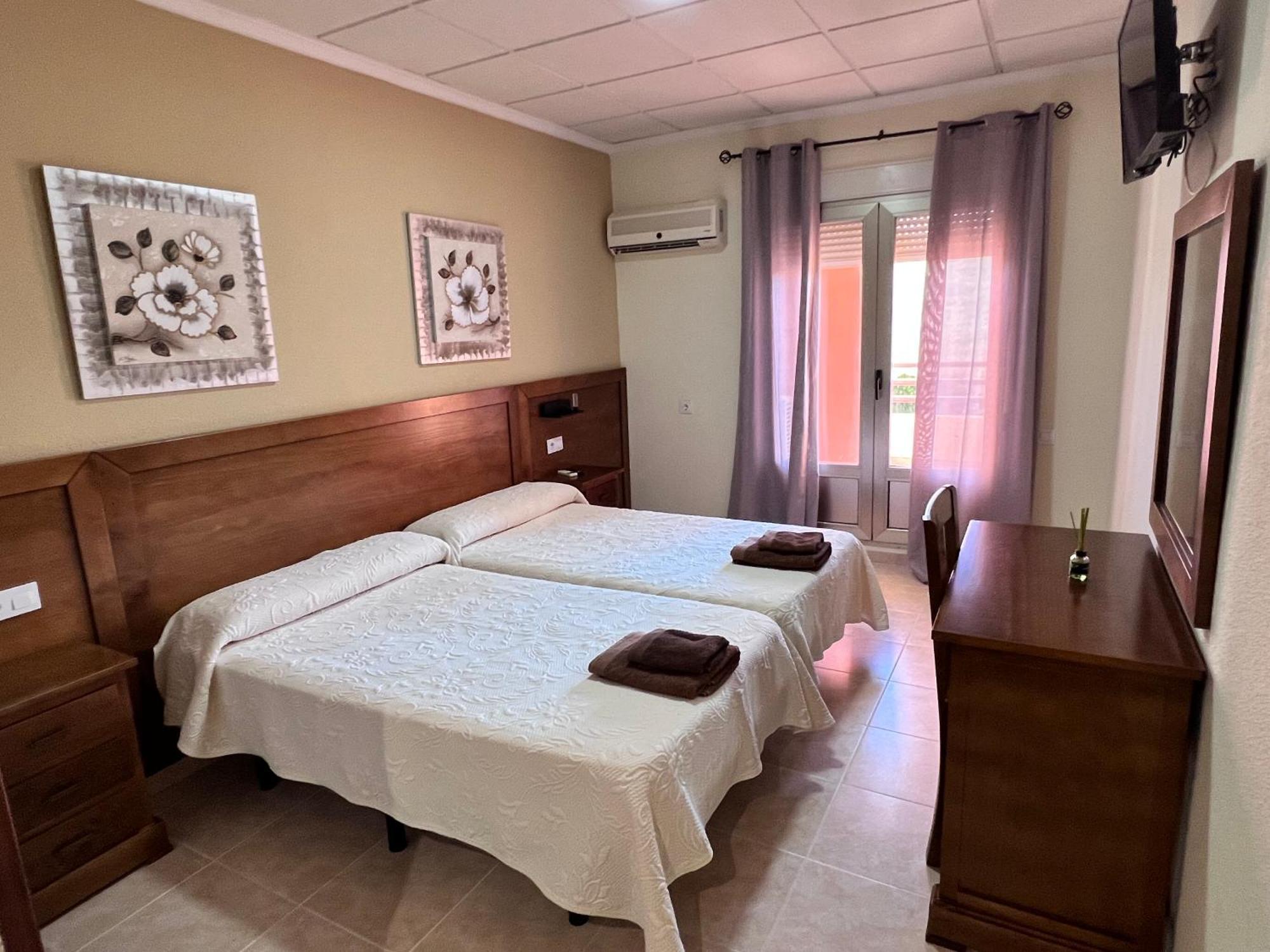 Hotel Don Juan Puente de Génave Buitenkant foto