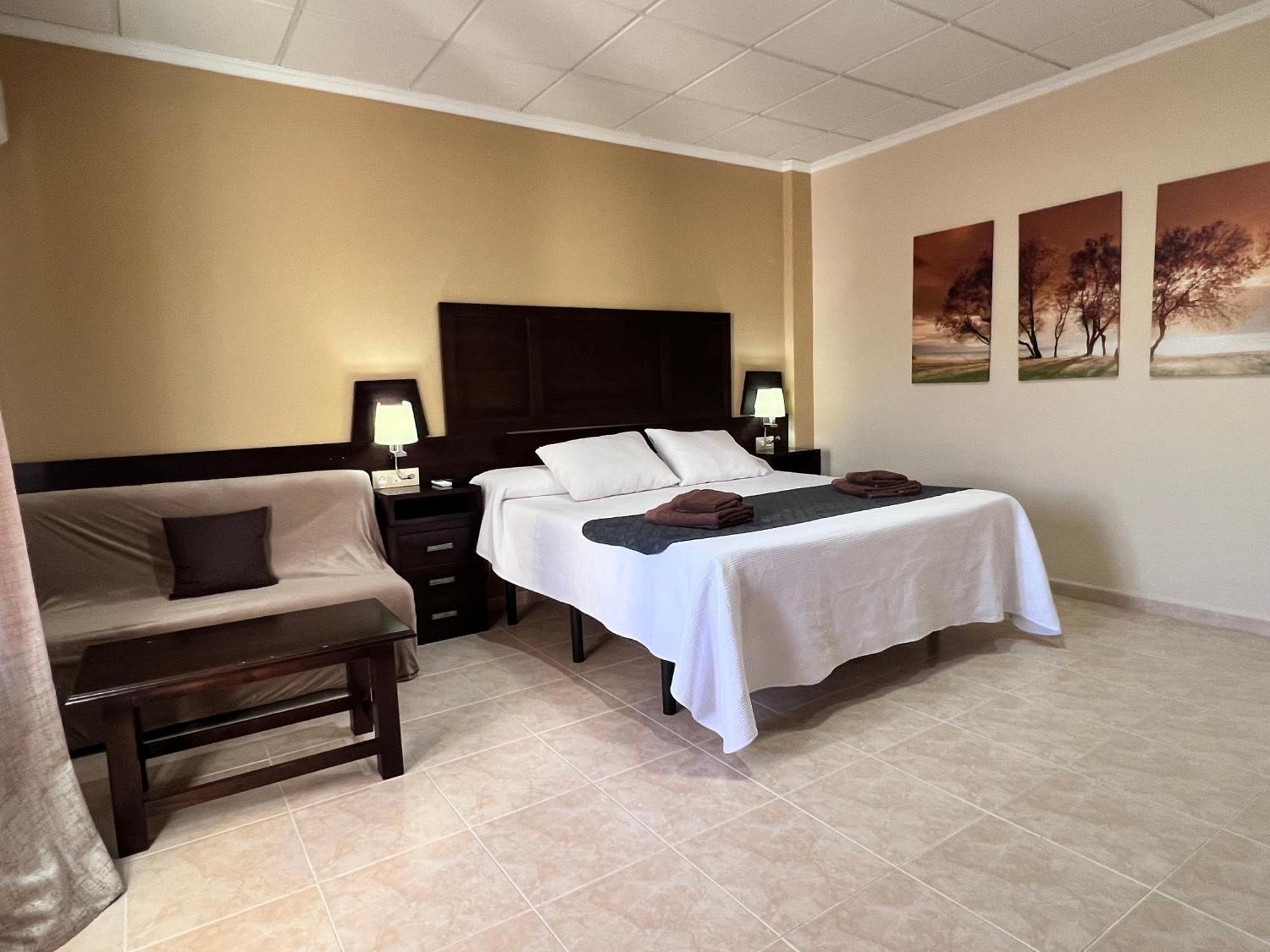 Hotel Don Juan Puente de Génave Buitenkant foto