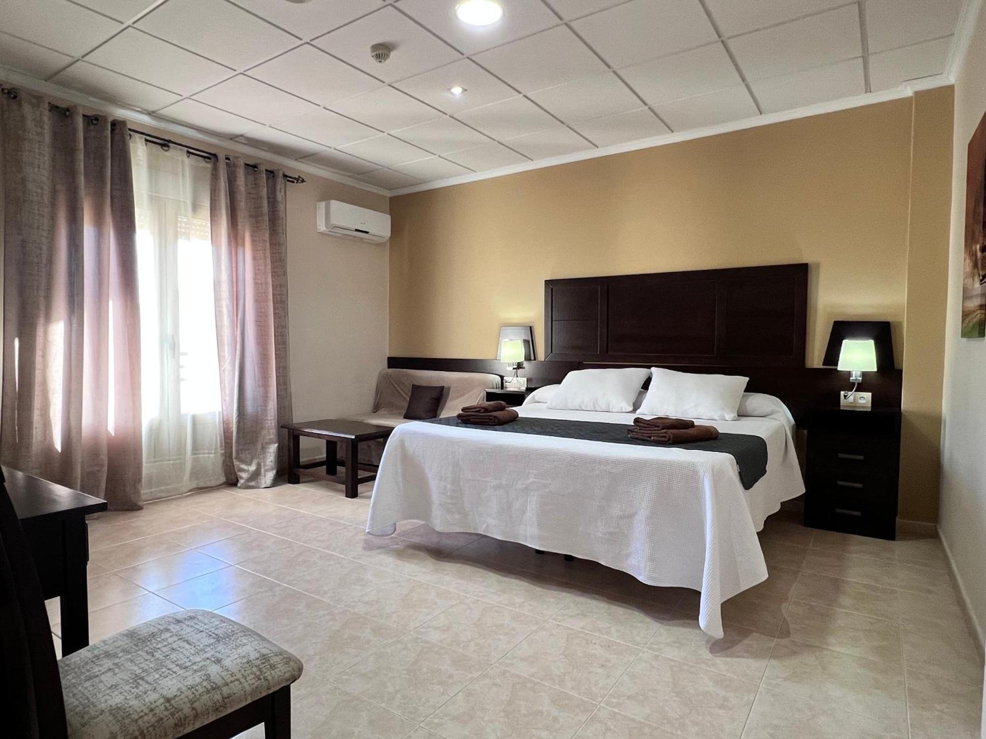 Hotel Don Juan Puente de Génave Buitenkant foto