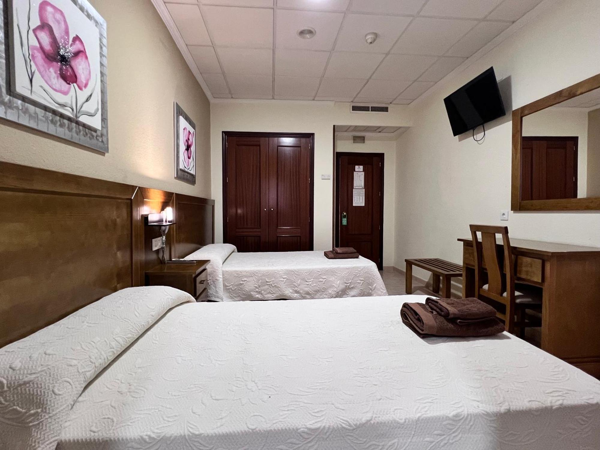 Hotel Don Juan Puente de Génave Buitenkant foto