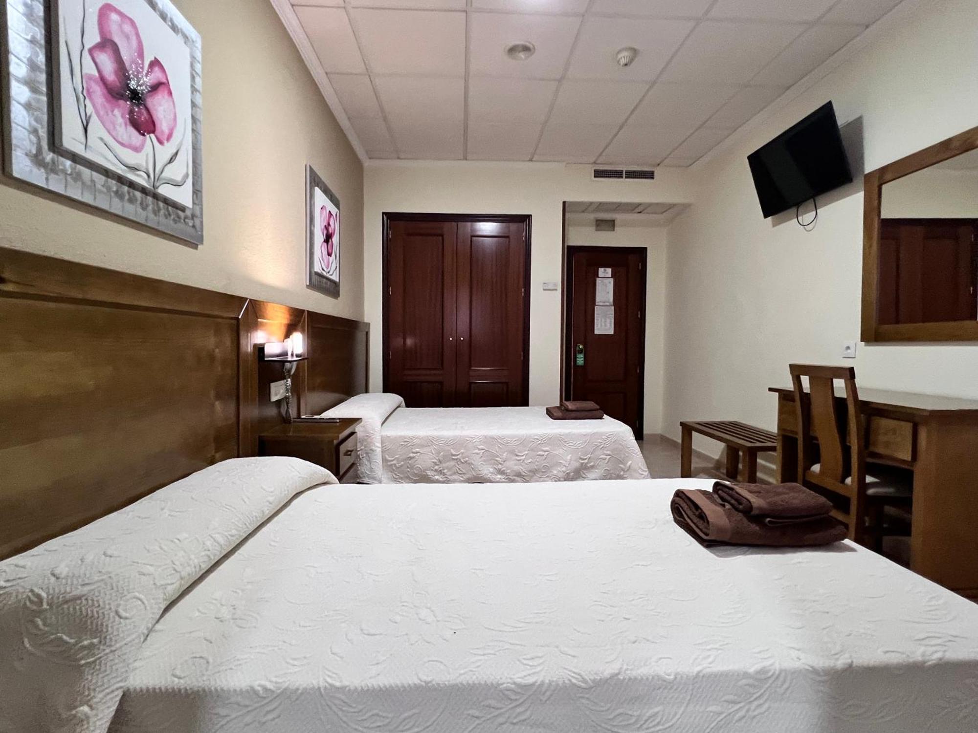 Hotel Don Juan Puente de Génave Buitenkant foto