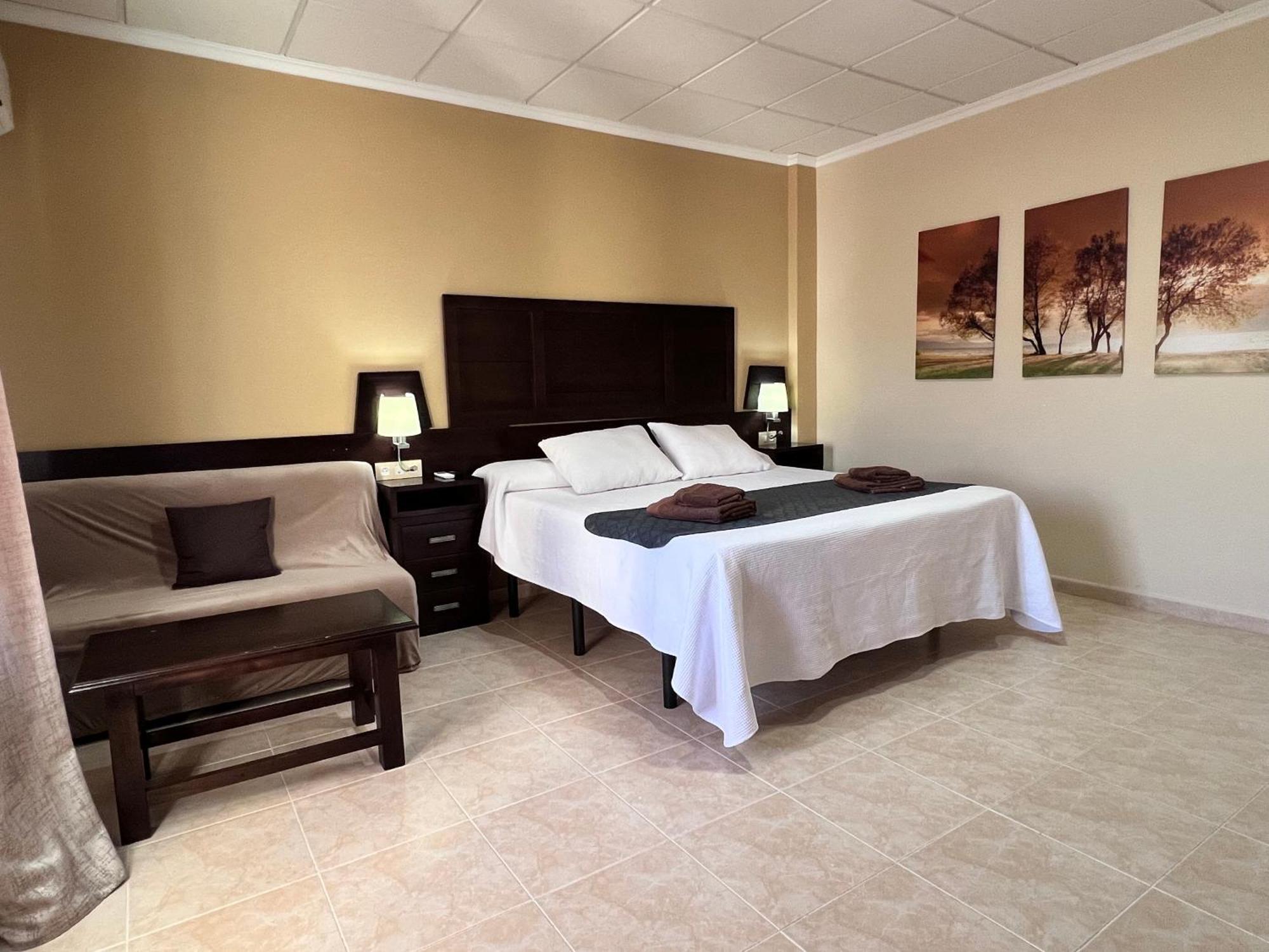 Hotel Don Juan Puente de Génave Buitenkant foto