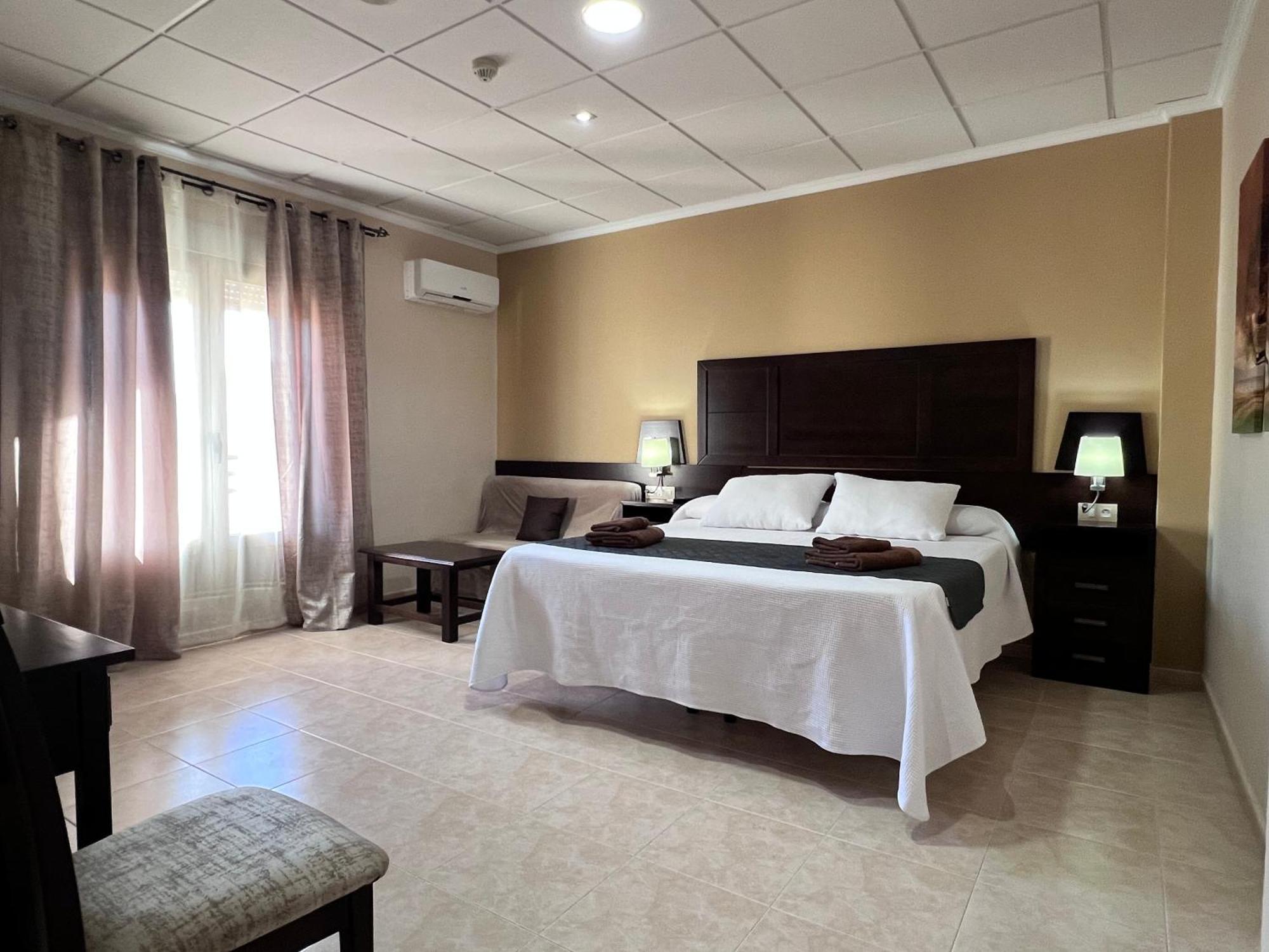 Hotel Don Juan Puente de Génave Buitenkant foto